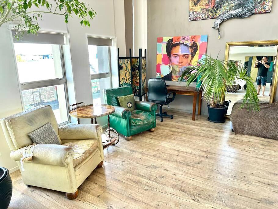 Stunning New York Loft Gallery 크라이스트처치 외부 사진