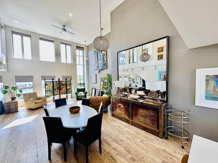 Stunning New York Loft Gallery 크라이스트처치 외부 사진